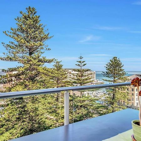 Waterfront Resort-Style Living At Glenelg Beach Аделаида Экстерьер фото